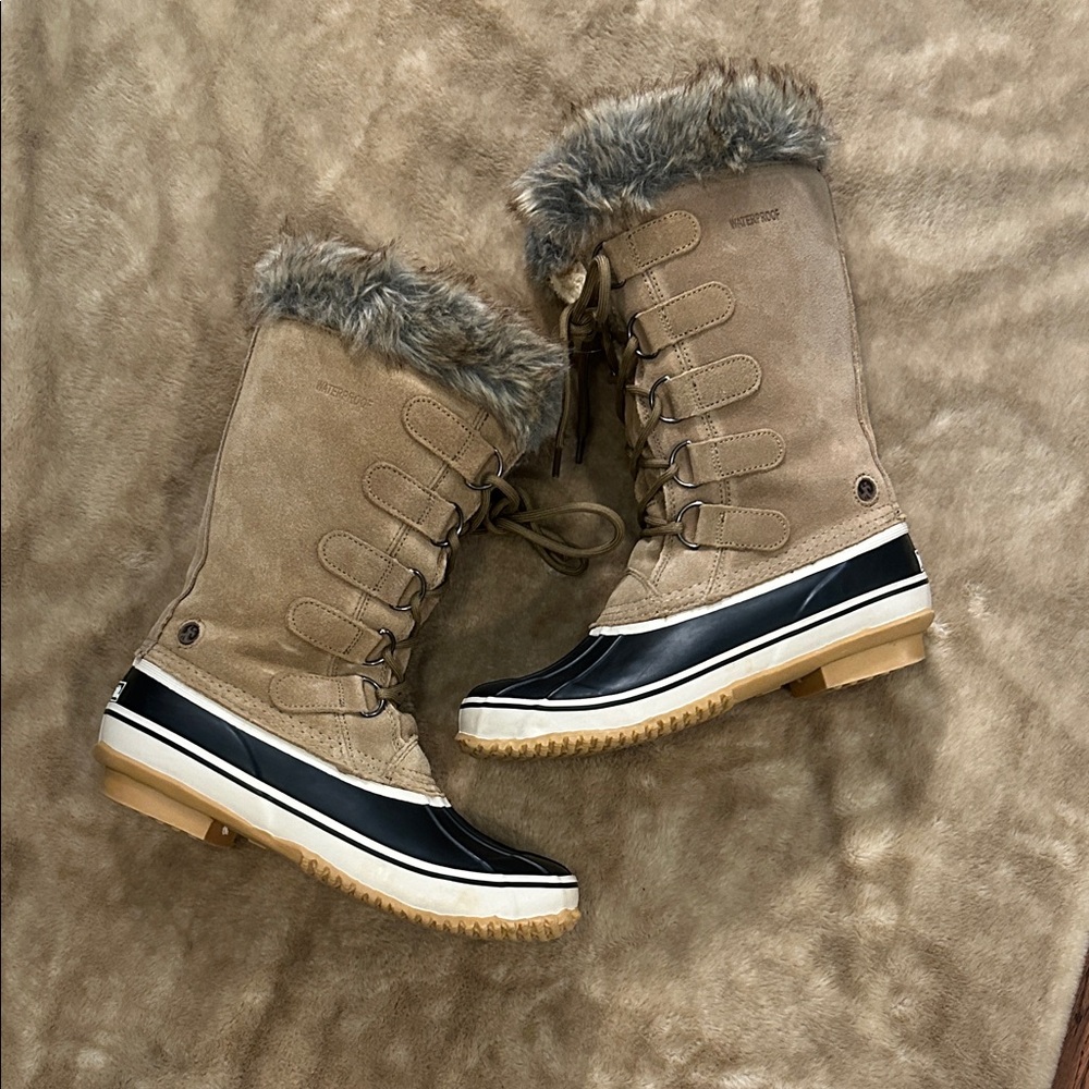 Northside Suede Tan and Black Winter Boots with Faux Fur